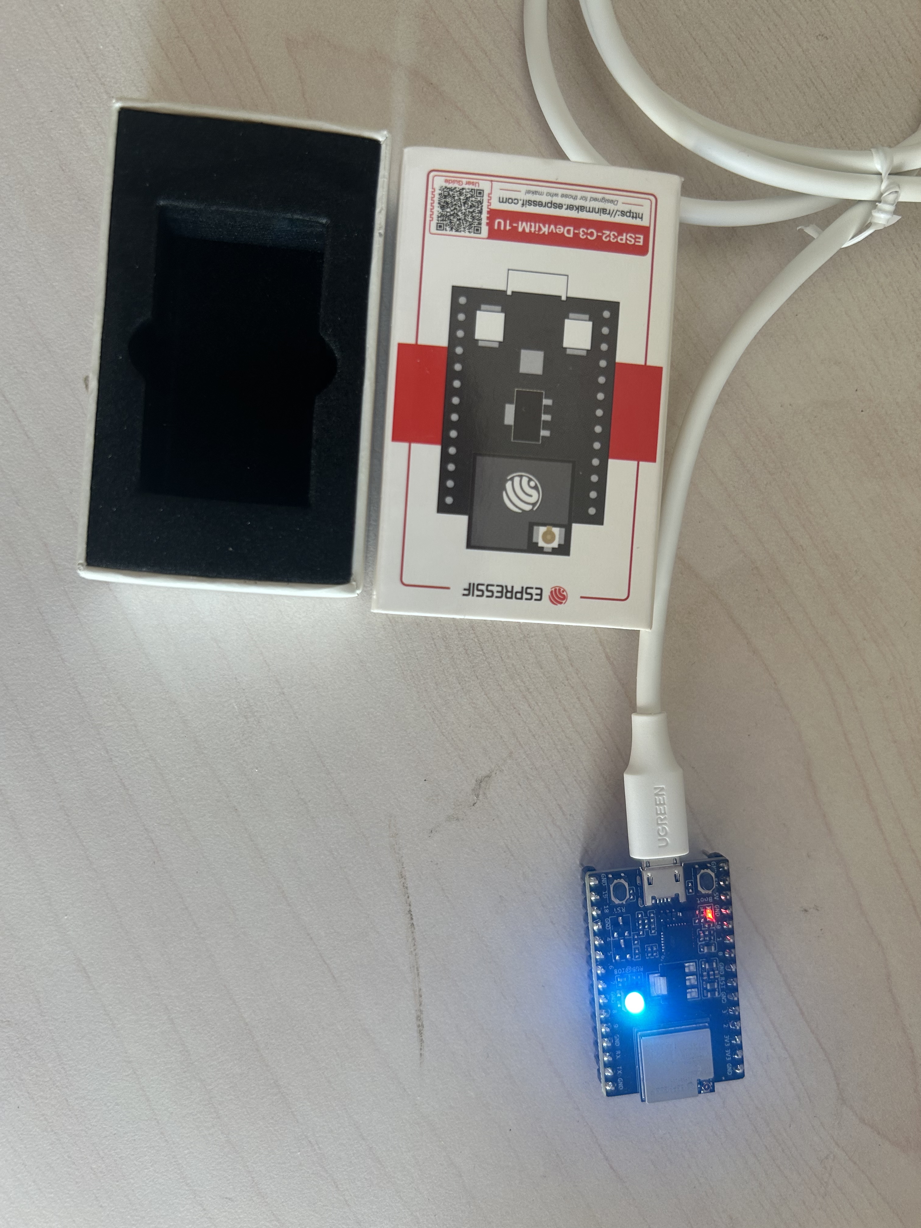 esp32c3_hello_world